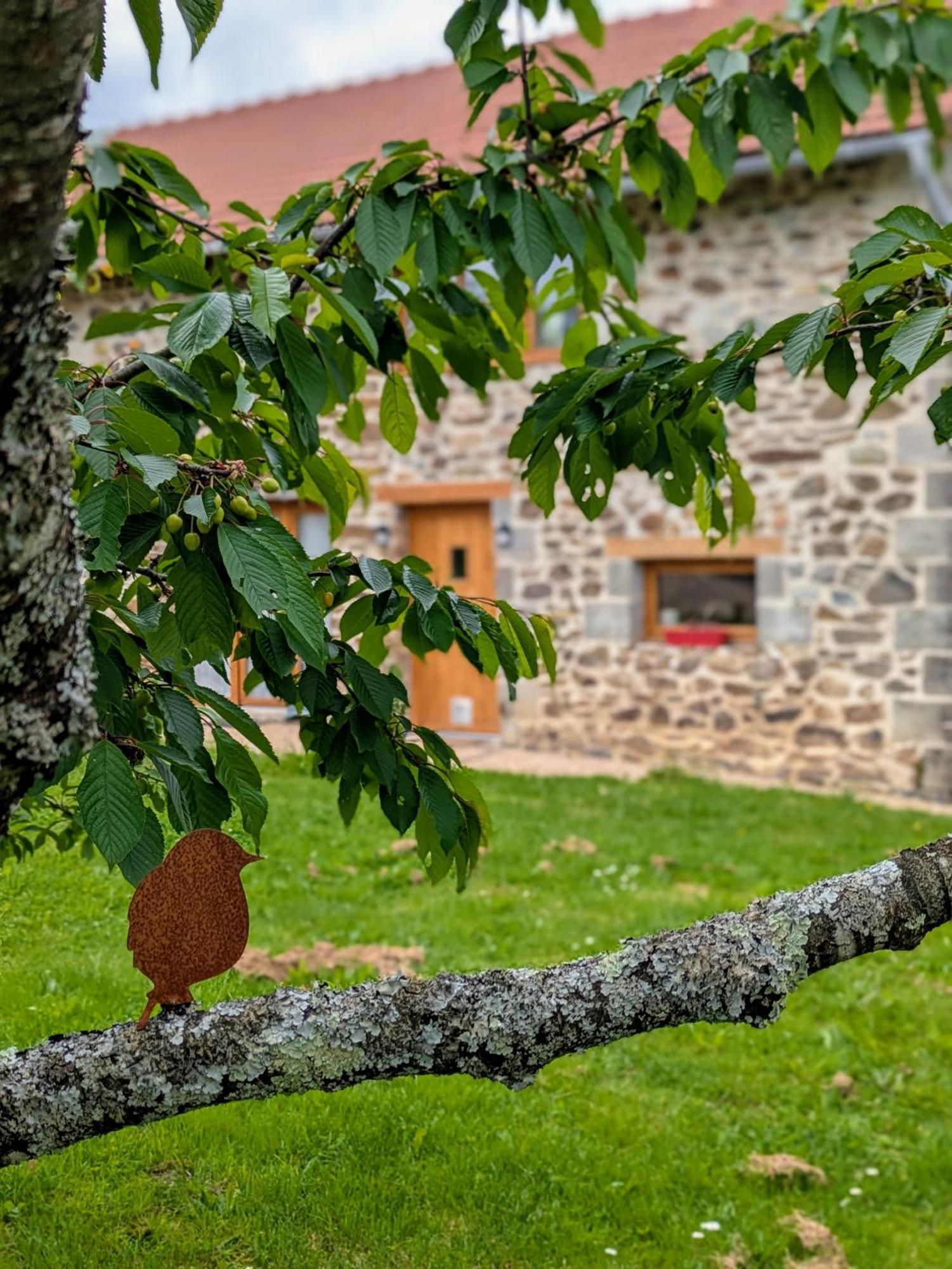 La Vieille Maison Aux Canards Neuvic-Entier Exterior photo